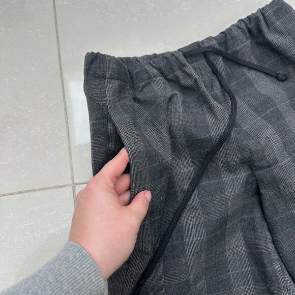 Women's Babaton Plaid Pants - Picture 9 of 11